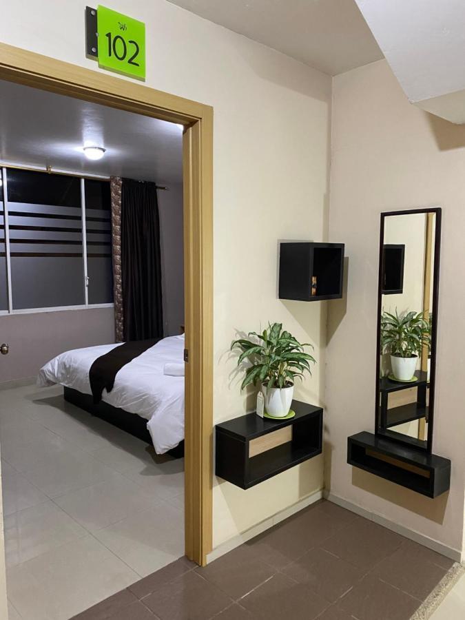 Hotel Wampushkar Zamora Exteriör bild