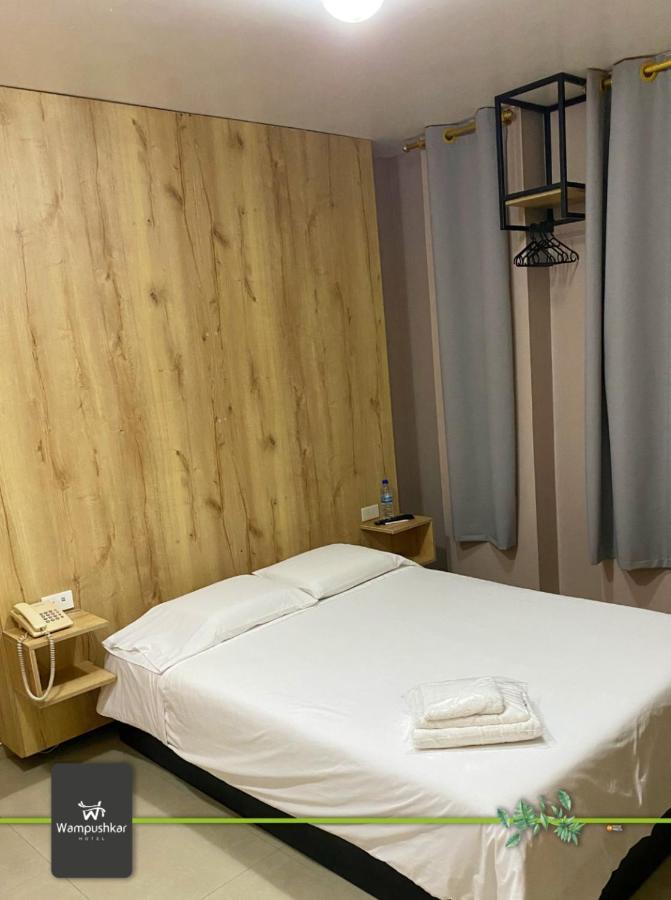 Hotel Wampushkar Zamora Exteriör bild