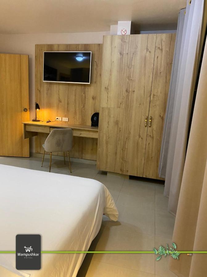 Hotel Wampushkar Zamora Exteriör bild