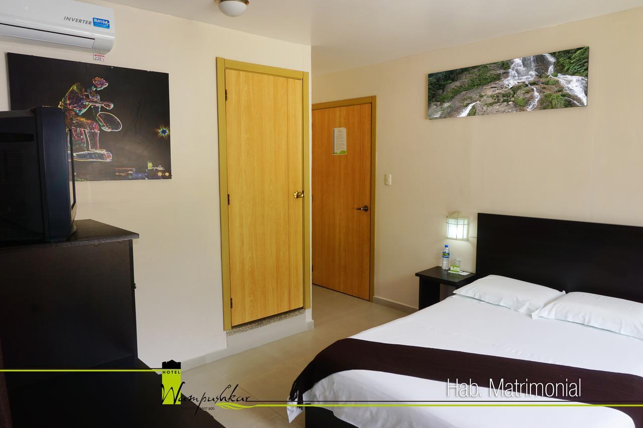 Hotel Wampushkar Zamora Exteriör bild